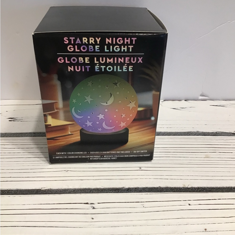 Starry Night Globe Light - Multicolor